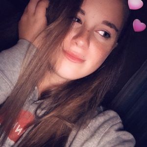 Meet your Posher, Abby